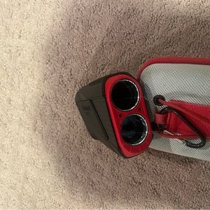 Bushnell golf rangefinder NEW